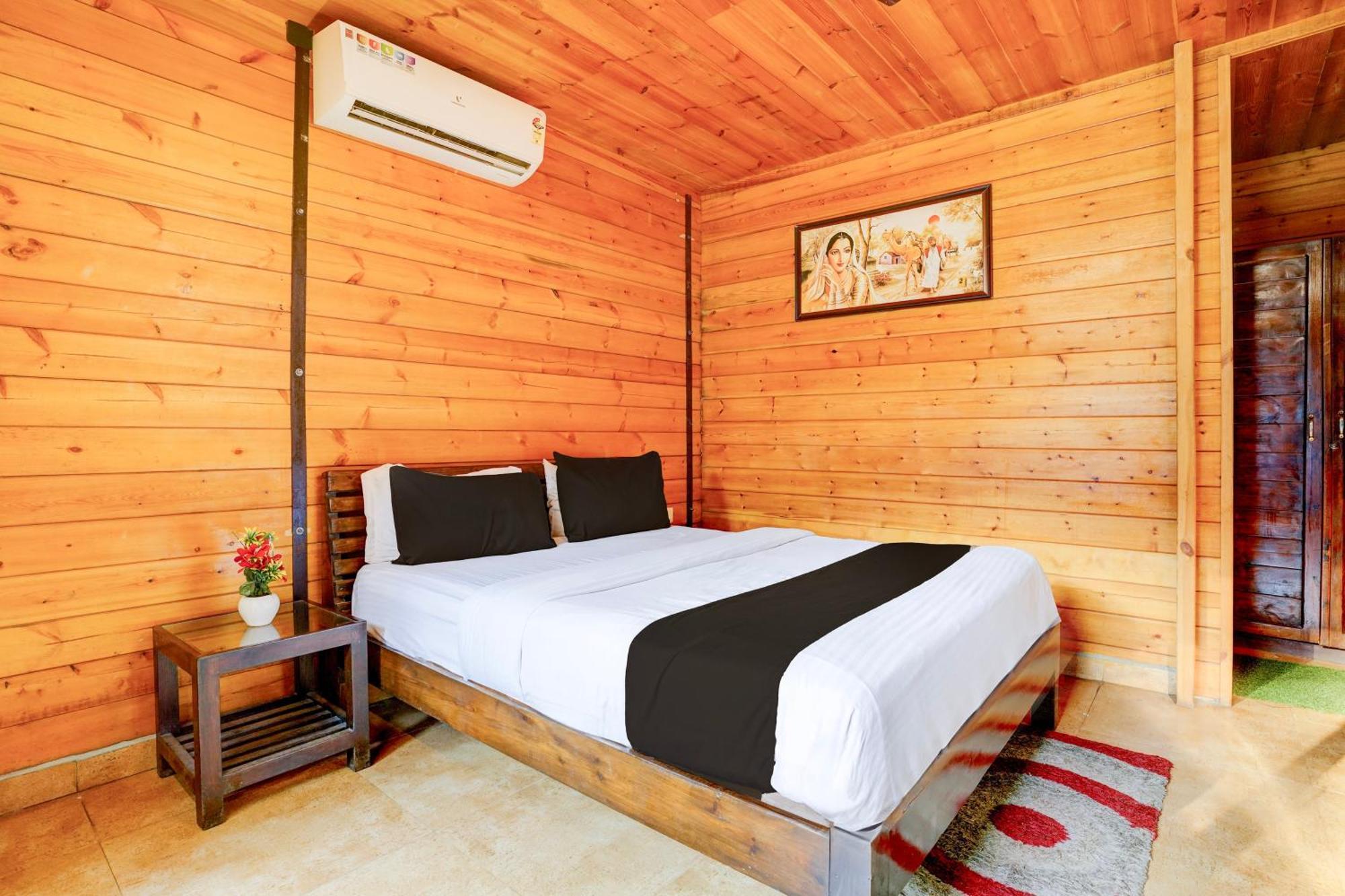 Hotel Super Townhouse Morjim Zewnętrze zdjęcie