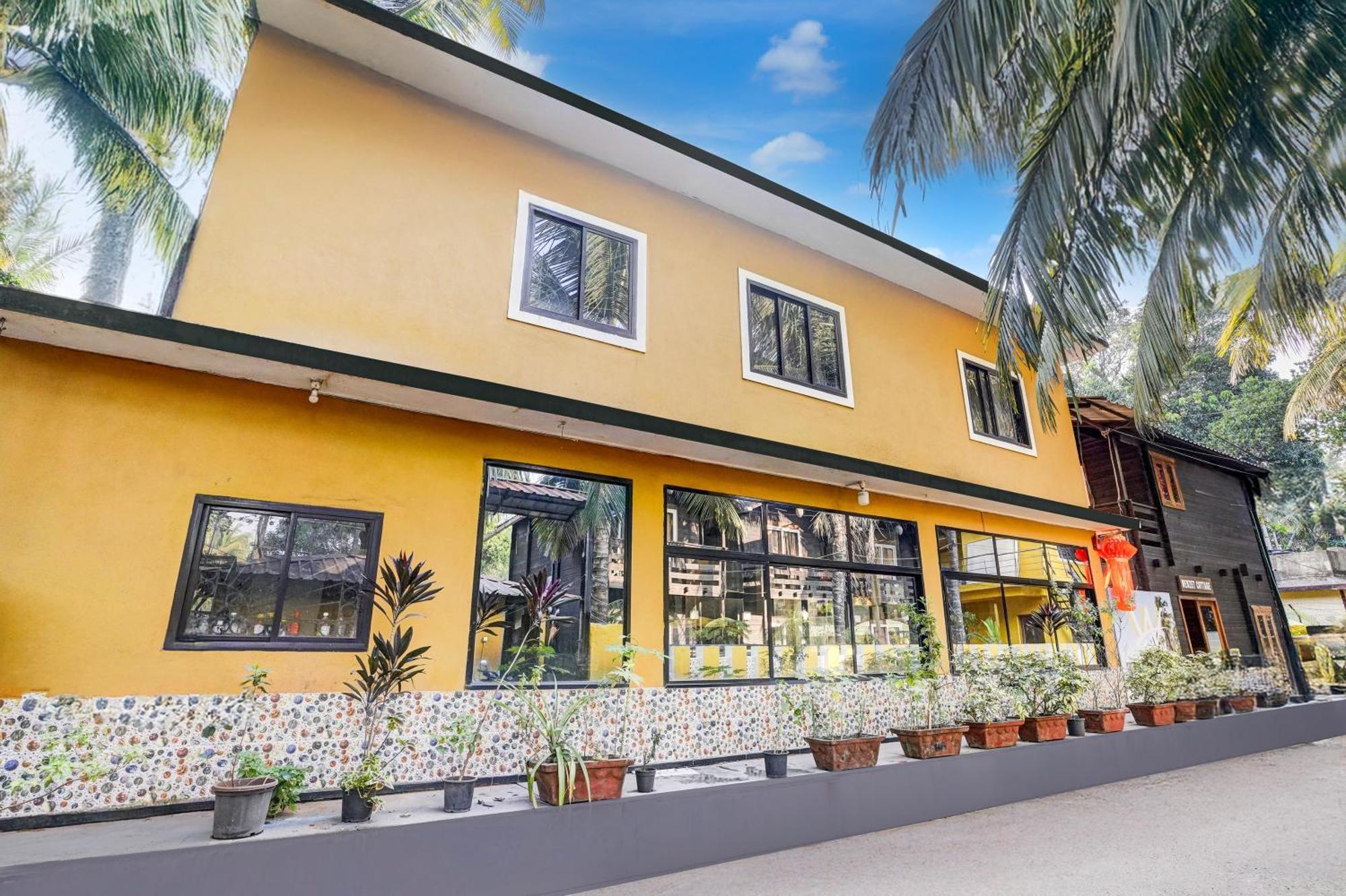 Hotel Super Townhouse Morjim Zewnętrze zdjęcie